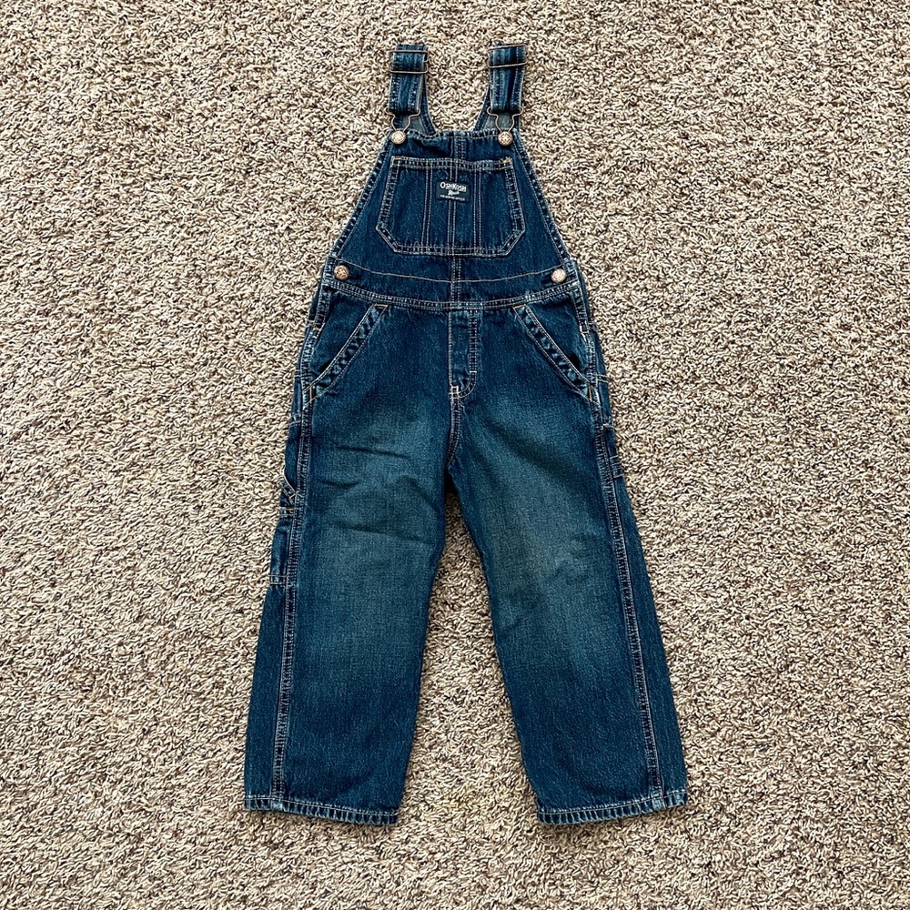 OshKosh B’Gosh Overalls - Size 4T - Excellent condition!